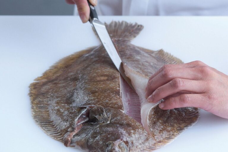 How To Fillet a Flat Fish - Leiths School of Food and Wine